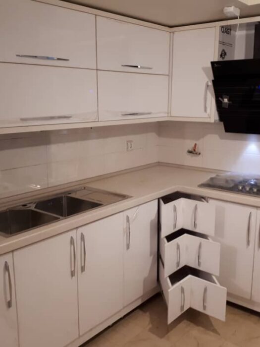 کابینت هایگلاس تهران شهرک راه آهن