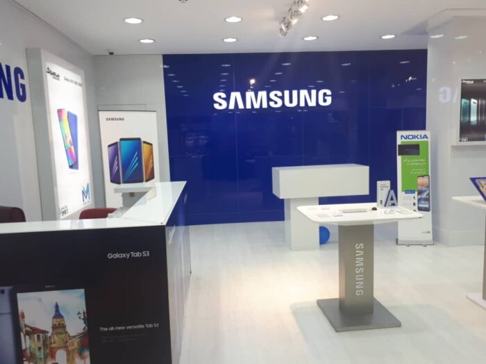 دکور مغازه موبایل فروشی