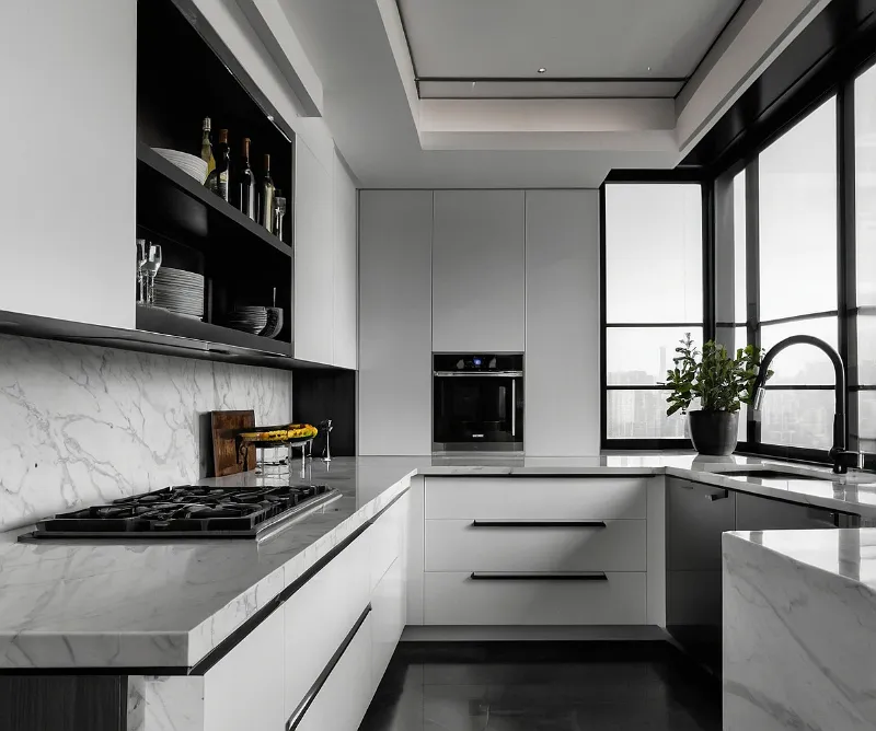 کابینت سفید مشکی مدرن