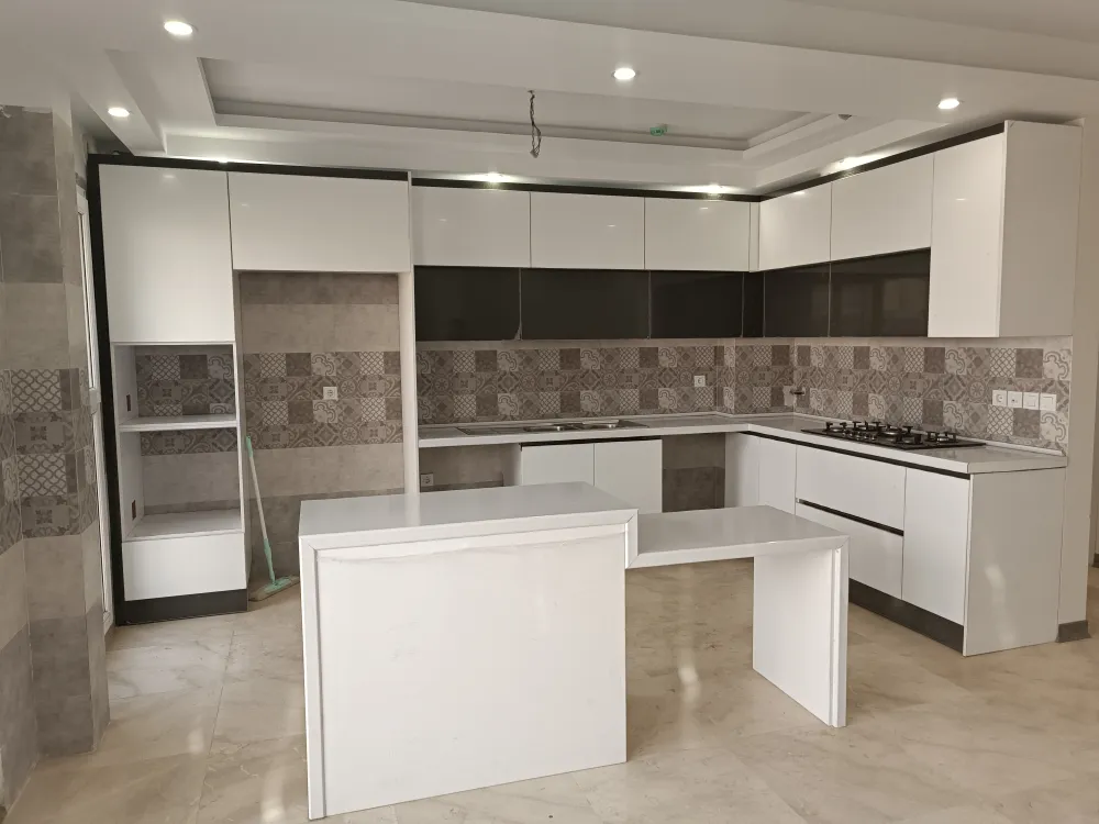 کابینت پله ای سفید طوسی