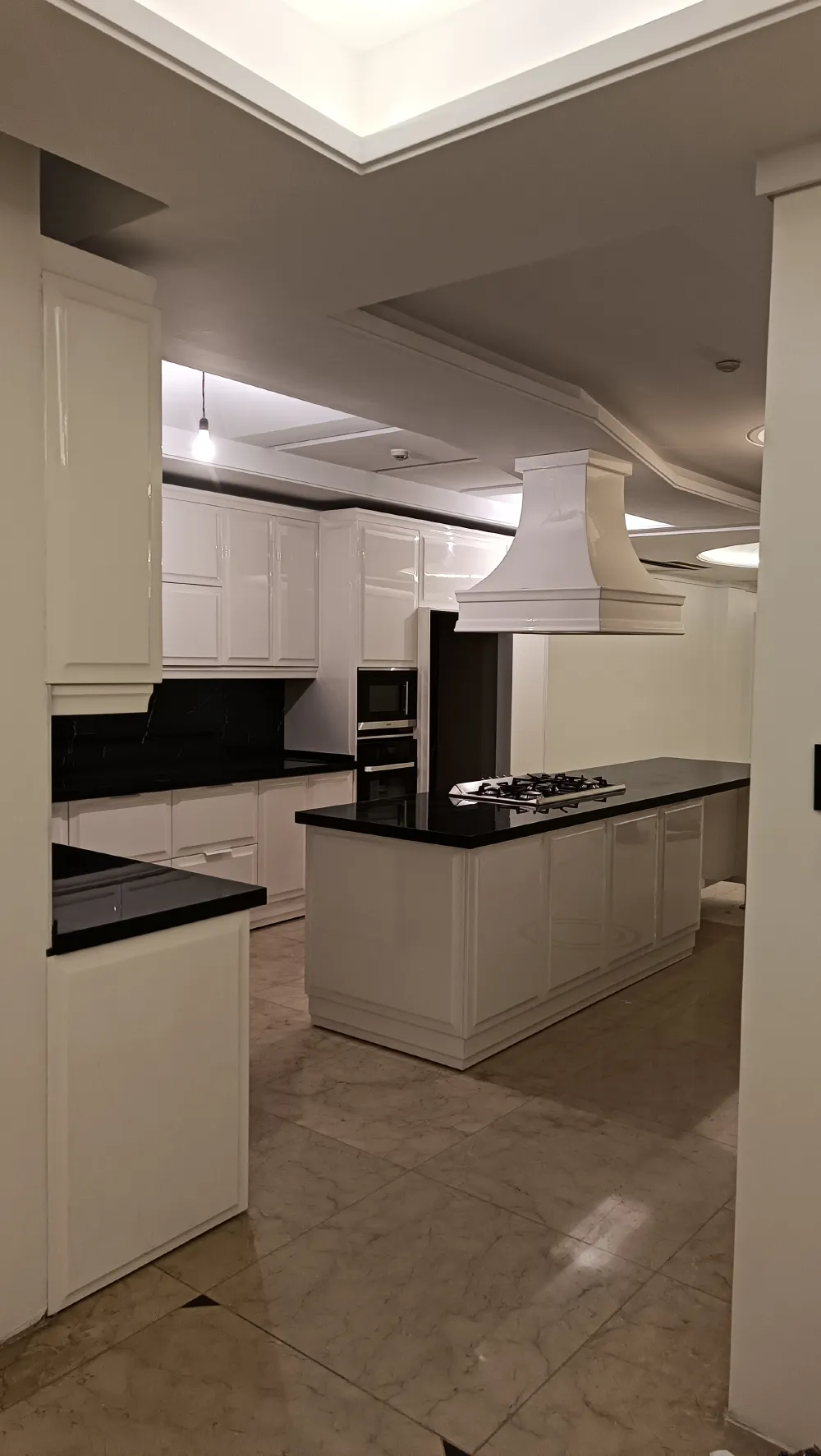 کابینت طرح انزو زعفرانیه