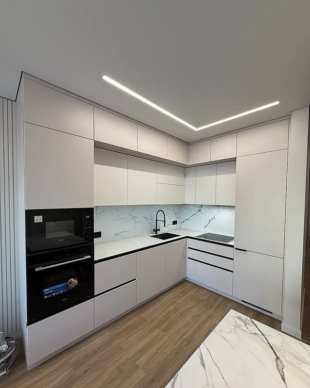 کابینت پله ای سفید