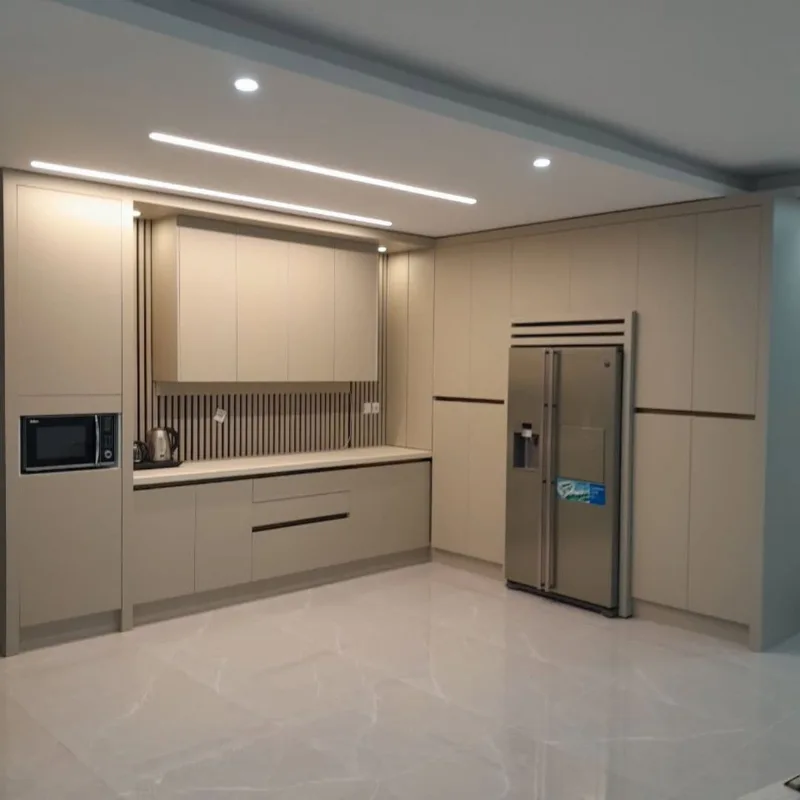 کابینت هایگلاس مدرن نسکافه‌ای روشن