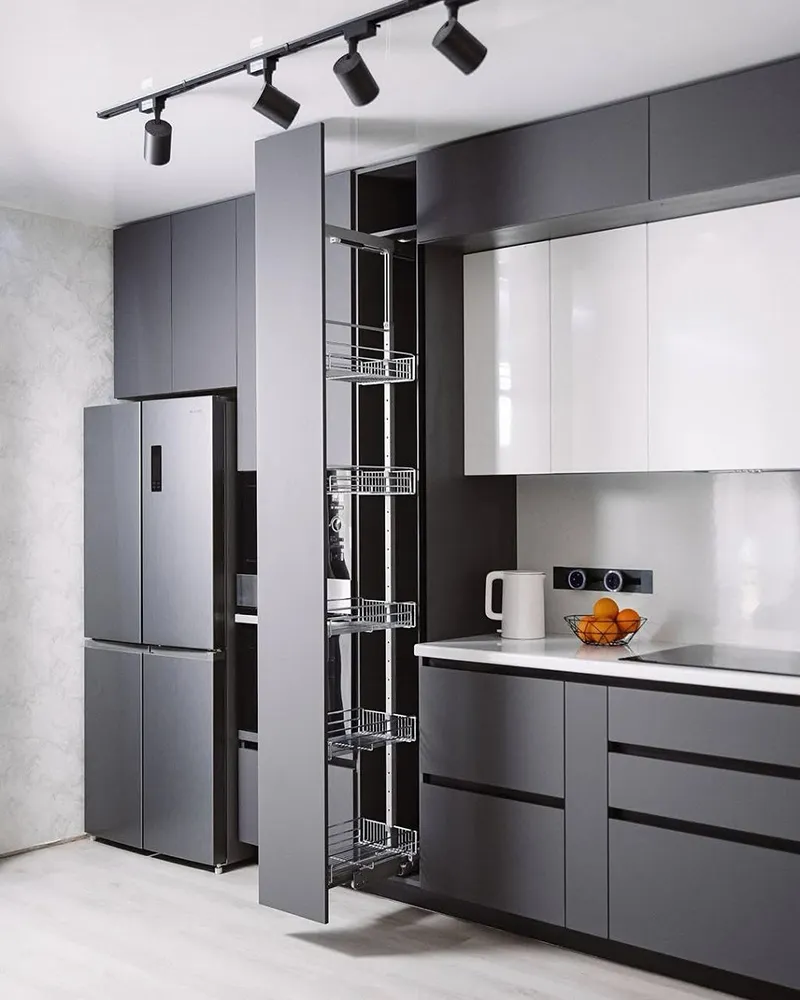 کابینت دو رنگ سفید مشکی