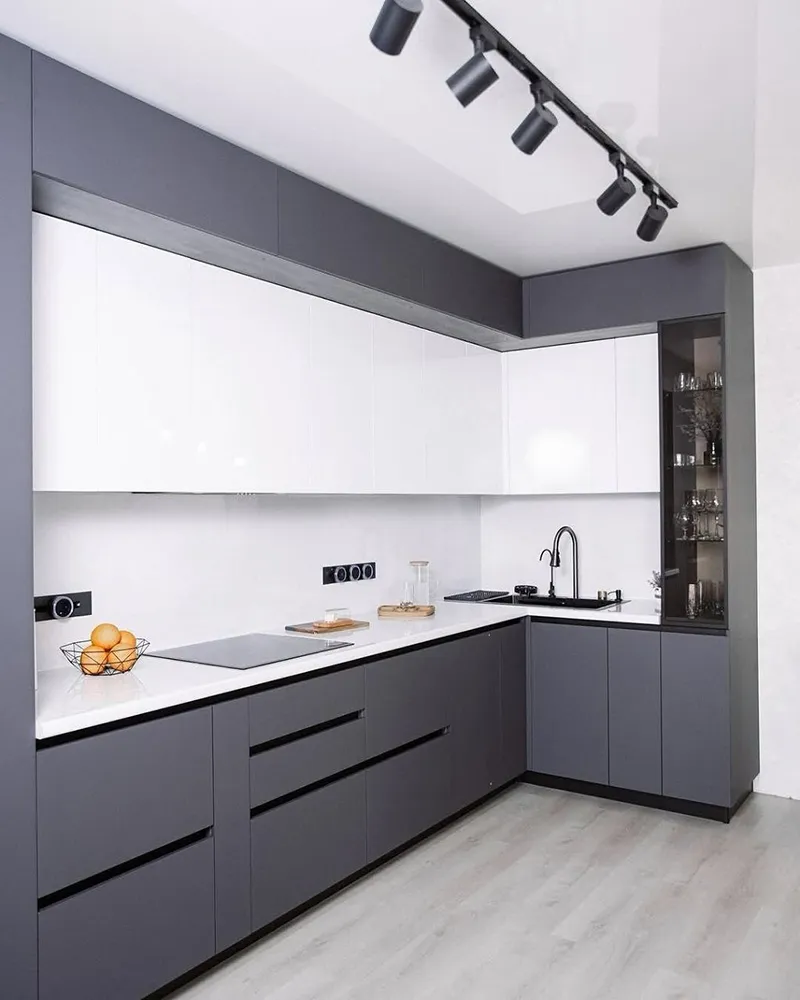 کابینت دو رنگ سفید مشکی