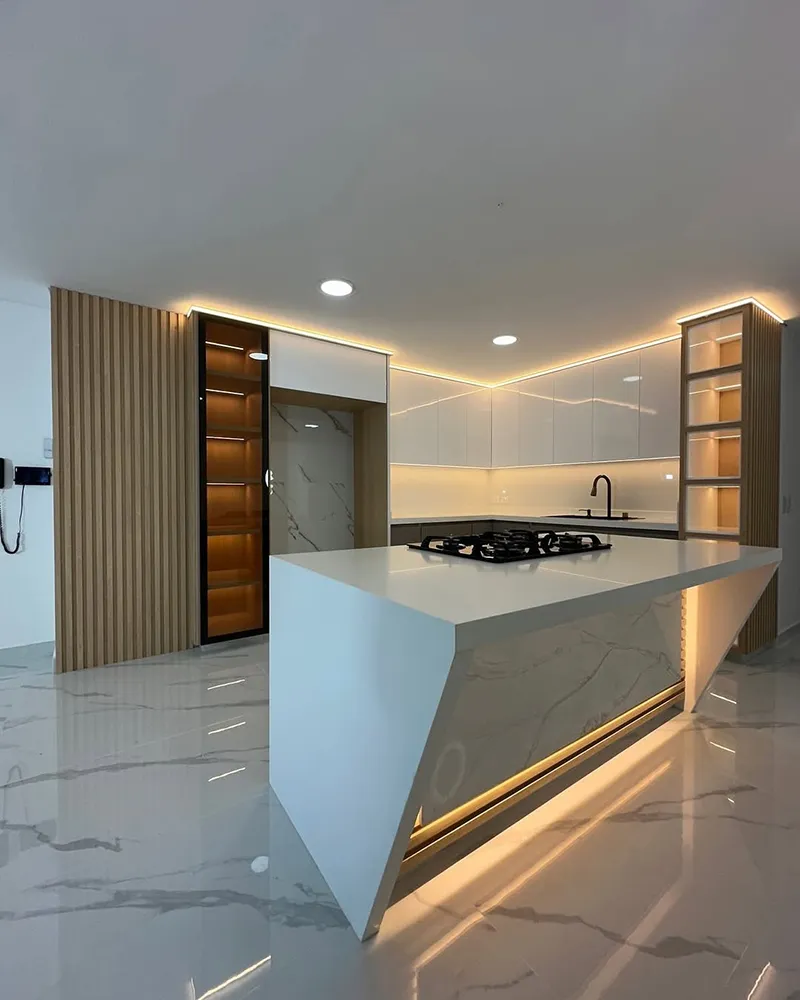 کابینت دو رنگ سفید و طوسی