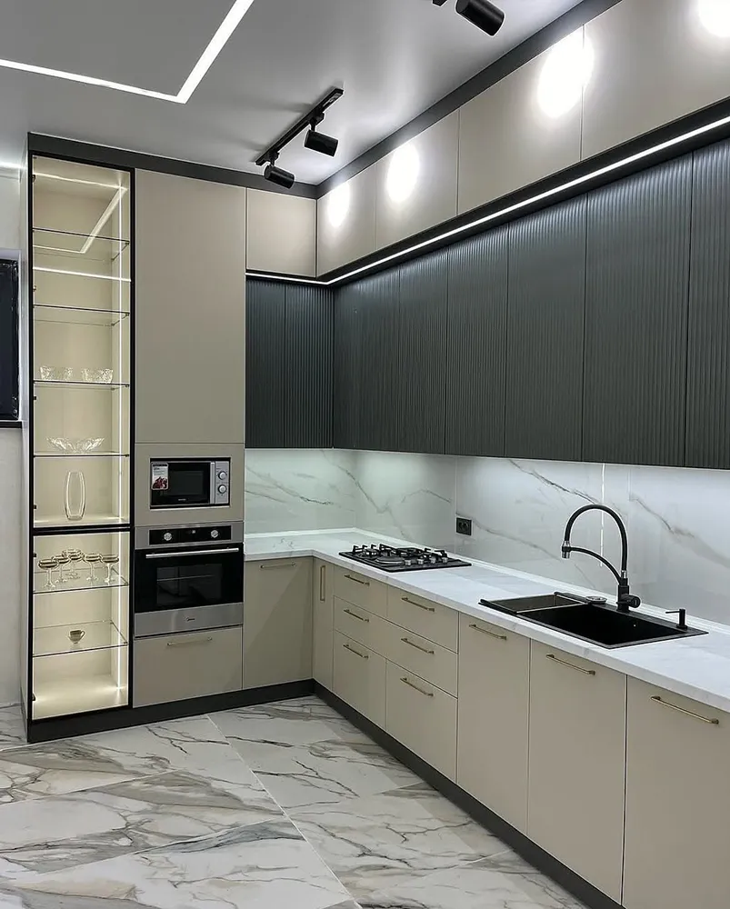 کابینت دو رنگ طوسی نسکافه ای